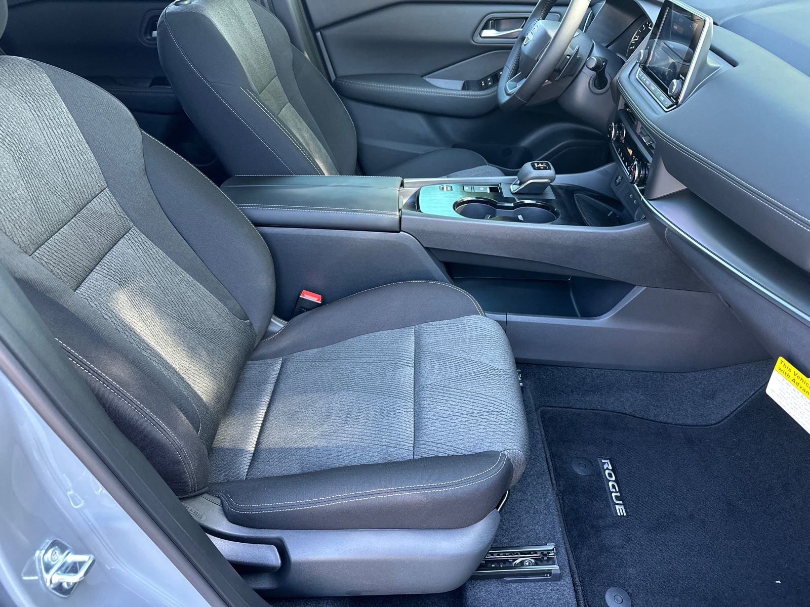 New 2026 Nissan Rogue SV FWD image 10