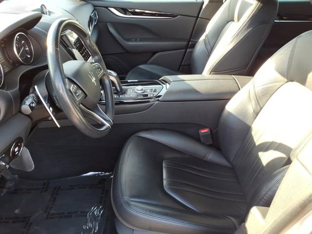 Used 2023 Maserati Levante Modena image 9