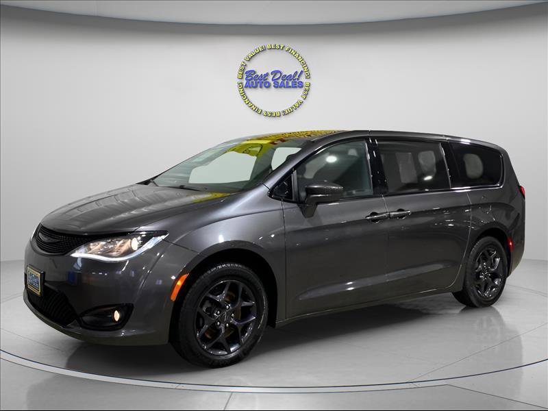 Used 2018 Chrysler Pacifica Touring Plus w/ S Appearance Package