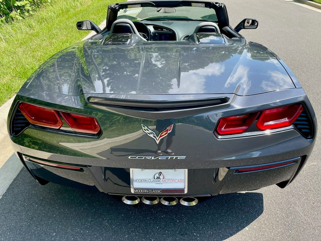 Used 2014 Chevrolet Corvette Stingray Convertible w/ 2LT Preferred Equipment Group image 20