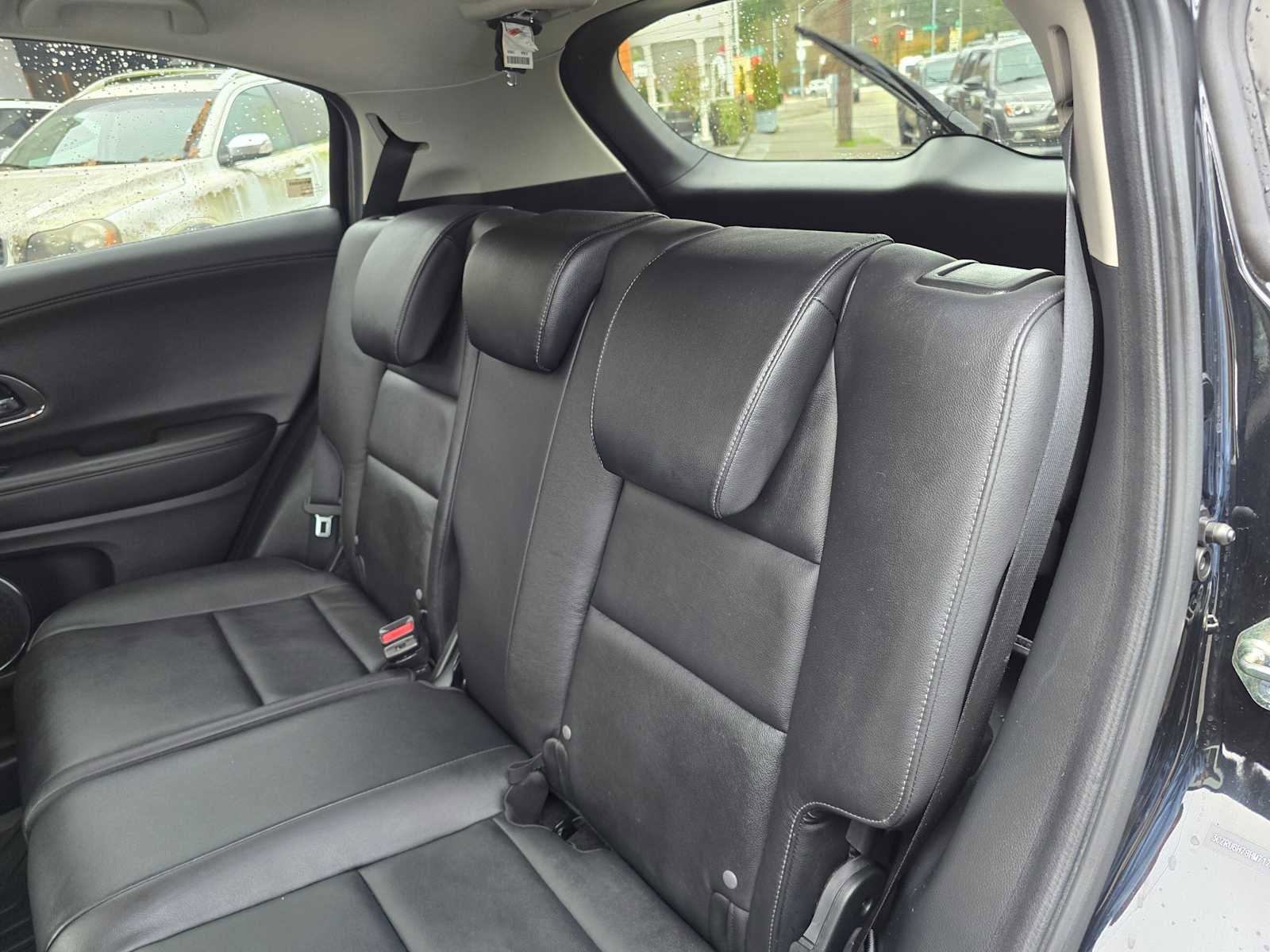 Used 2017 Honda HR-V EX-L image 31