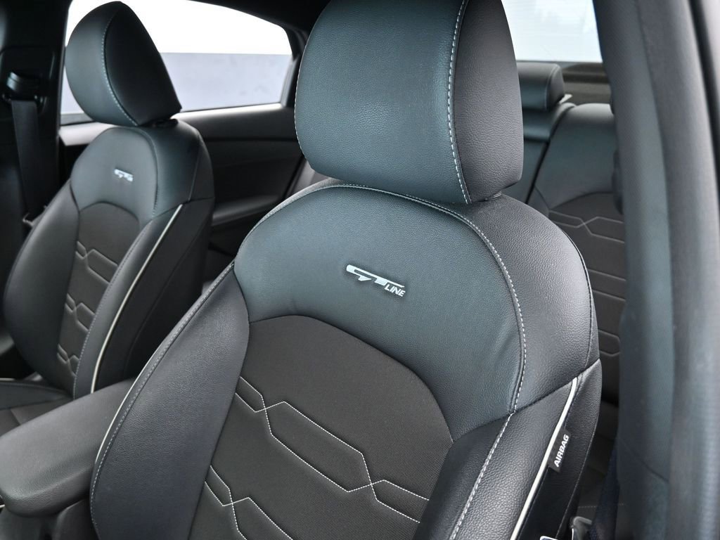 Used 2023 Kia Forte GT-Line image 16