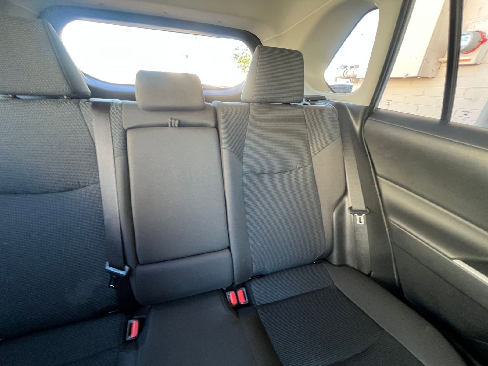 Used 2025 Toyota RAV4 LE image 37