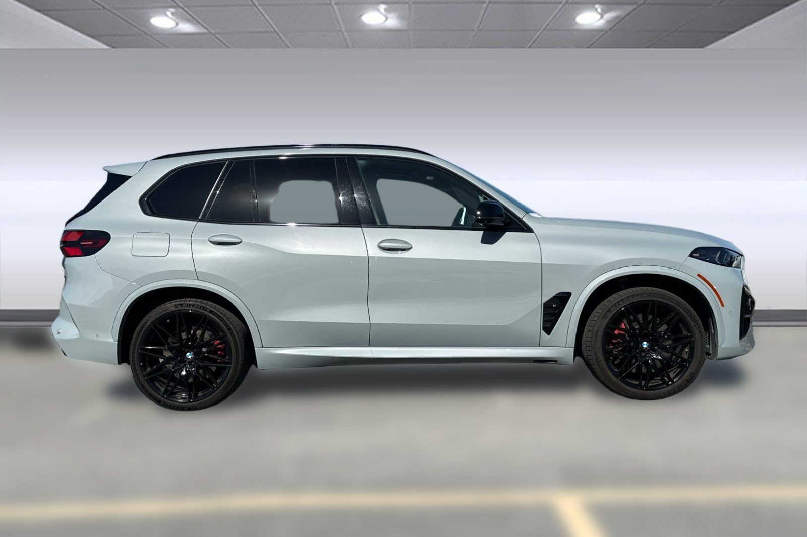 Used 2024 BMW X5 M Competition w/ Executive Package AWD/4WD image 8