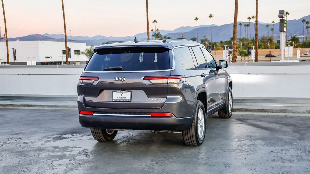 New 2025 Jeep Grand Cherokee L Laredo w/ Luxury Tech Group I image 9