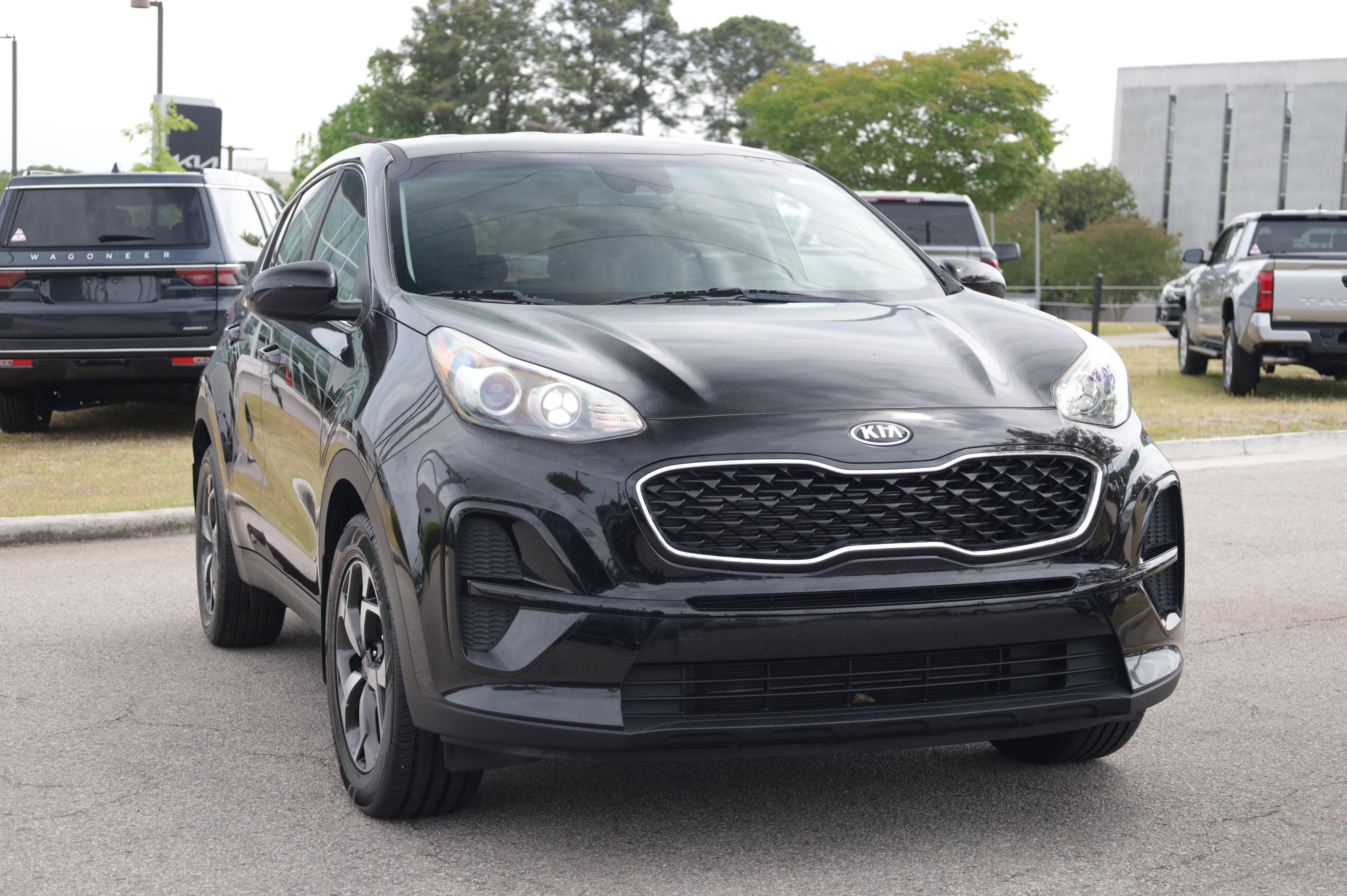 Used 2020 Kia Sportage LX FWD image 7