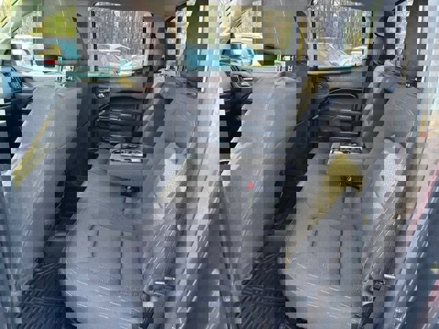 Used 2016 GMC Canyon SLE w/ SLE Convenience Package image 10