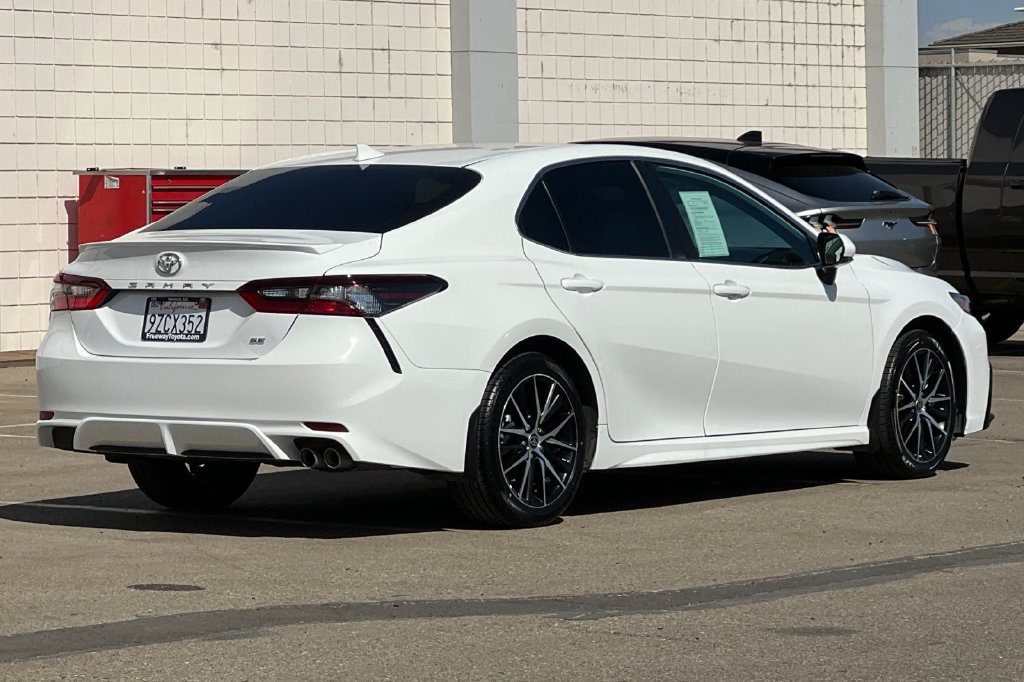 Certified 2024 Toyota Camry SE w/ Convenience Package FWD image 5