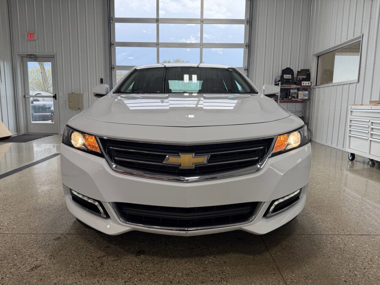 Used 2019 Chevrolet Impala LT w/ LT Leather Package FWD image 6