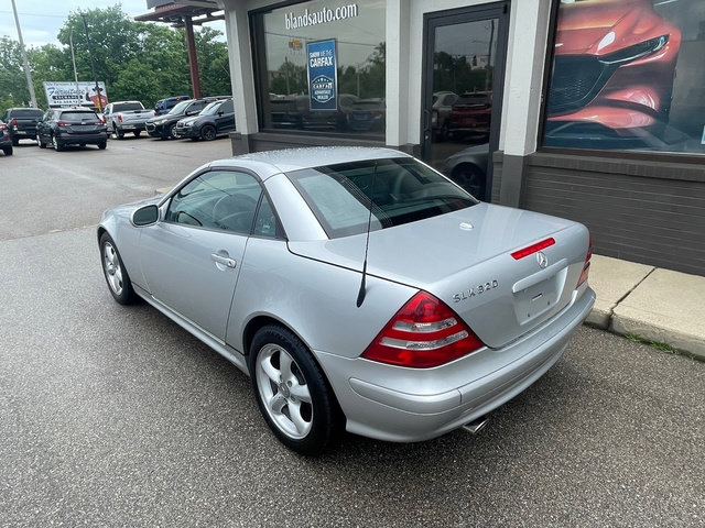 Used 2001 Mercedes-Benz SLK 320 image 25