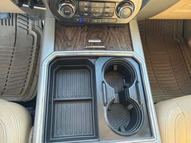 Used 2018 Ford F350 4x4 Crew Cab Super Duty image 17