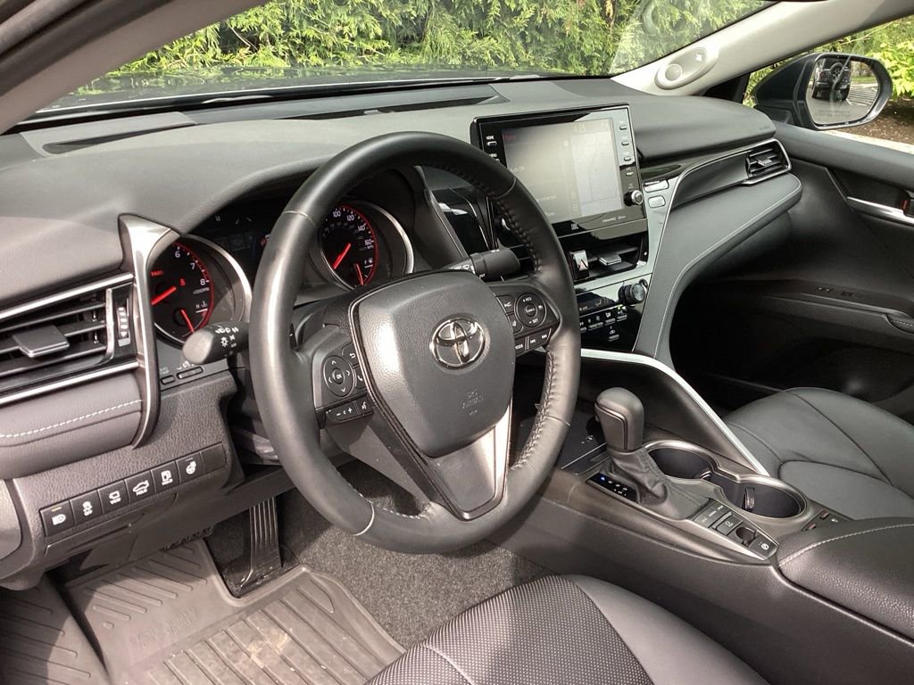Used 2024 Toyota Camry XSE w/ Navigation Package FWD image 13
