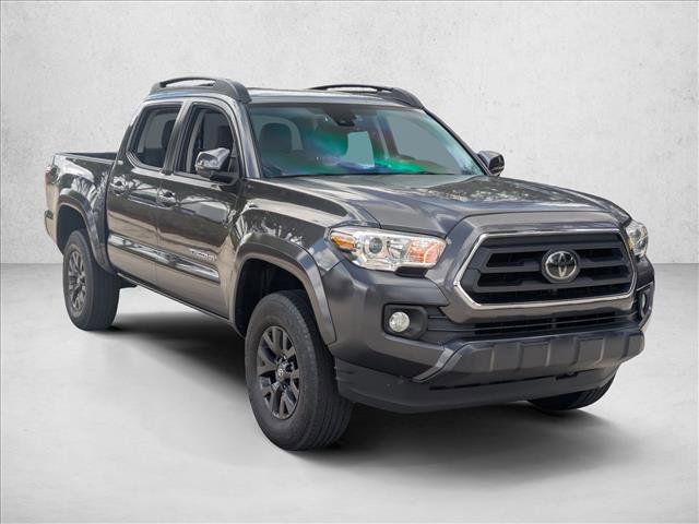 Used 2022 Toyota Tacoma SR5 w/ Technology Package image 3