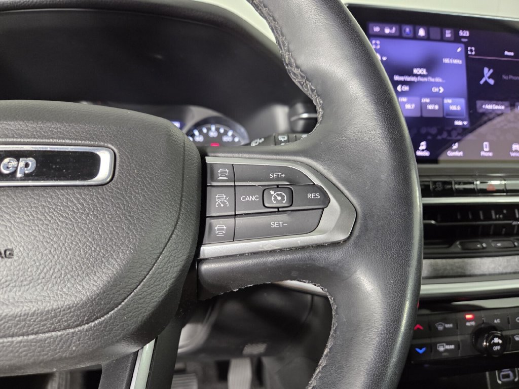 Used 2022 Jeep Compass Latitude AWD/4WD image 19