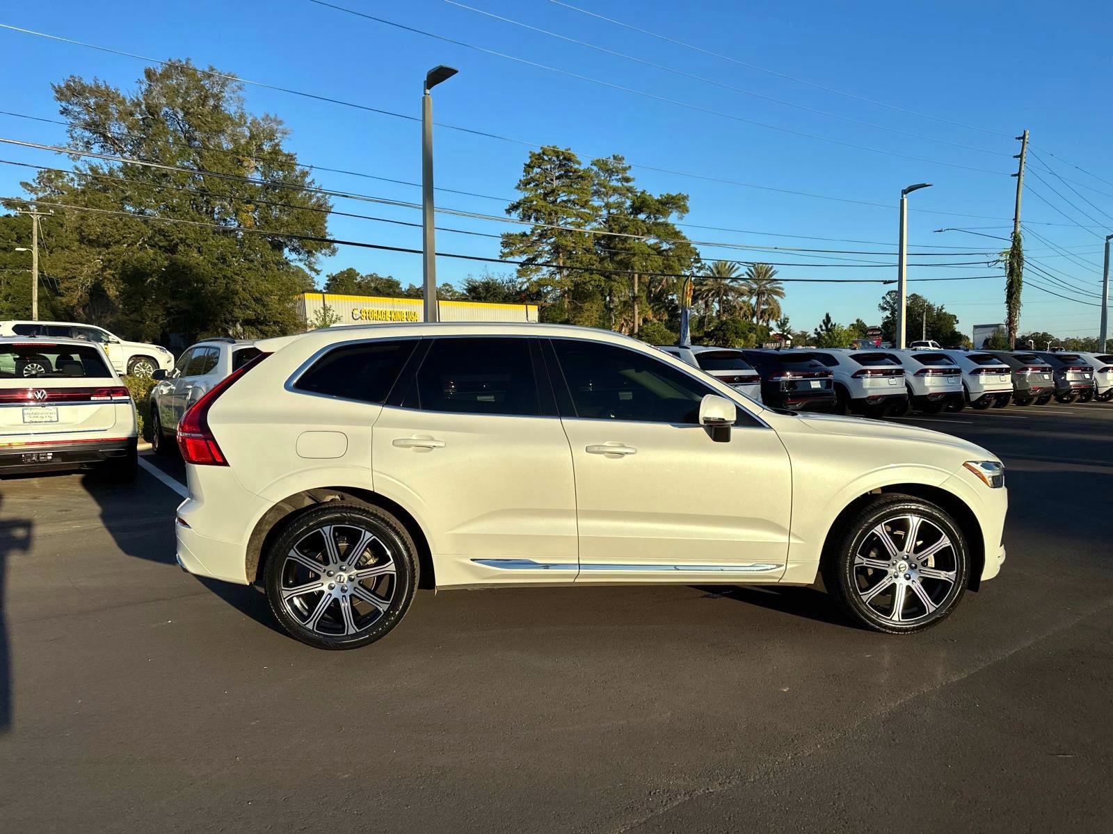 Used 2021 Volvo XC60 T5 Inscription w/ Protection Package Premier image 6