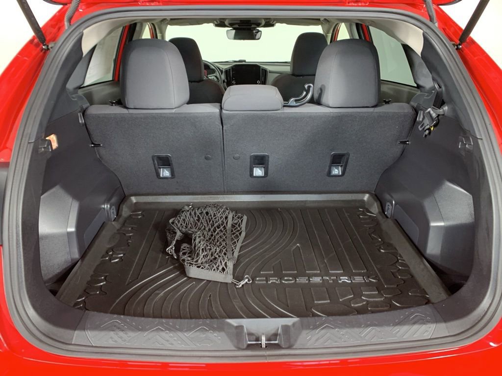 Used 2025 Subaru Crosstrek 2.0i Premium image 13
