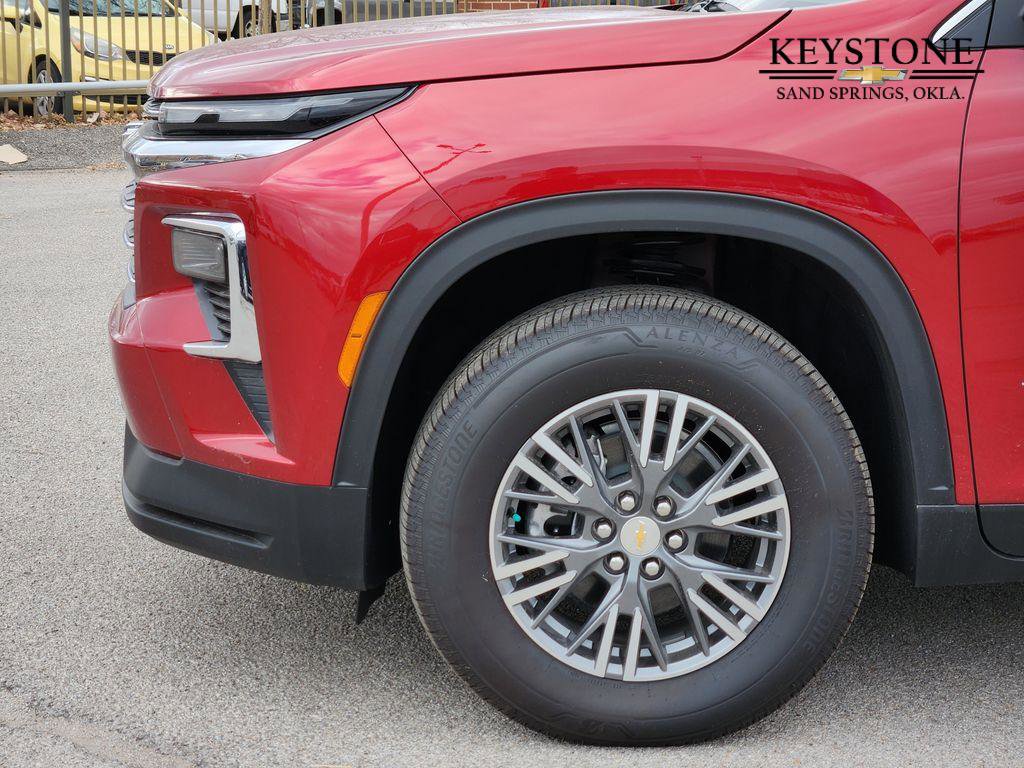 New 2026 Chevrolet Traverse LT w/ Driver Confidence Package image 8