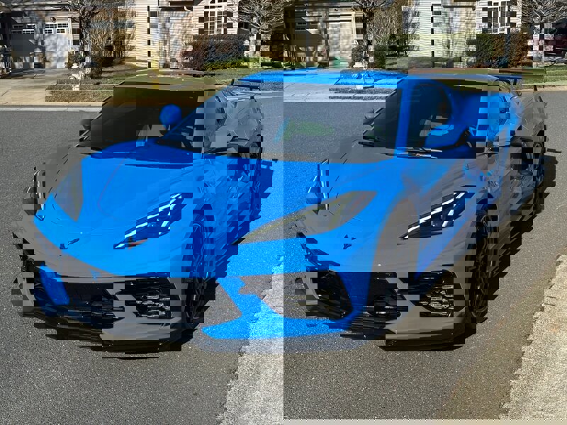 Used 2023 Chevrolet Corvette Stingray Coupe w/ 1LT image 2