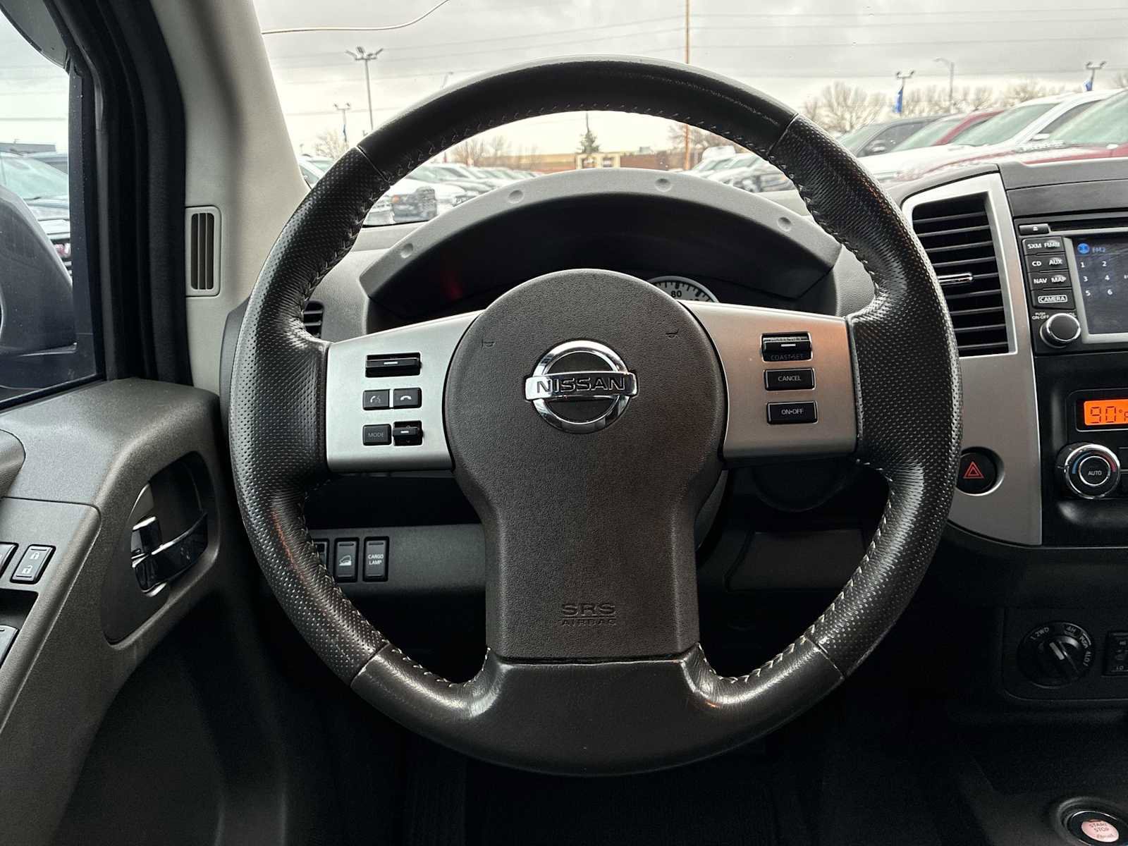 Used 2020 Nissan Frontier PRO-4X w/ Pro-4x Utility Package image 11