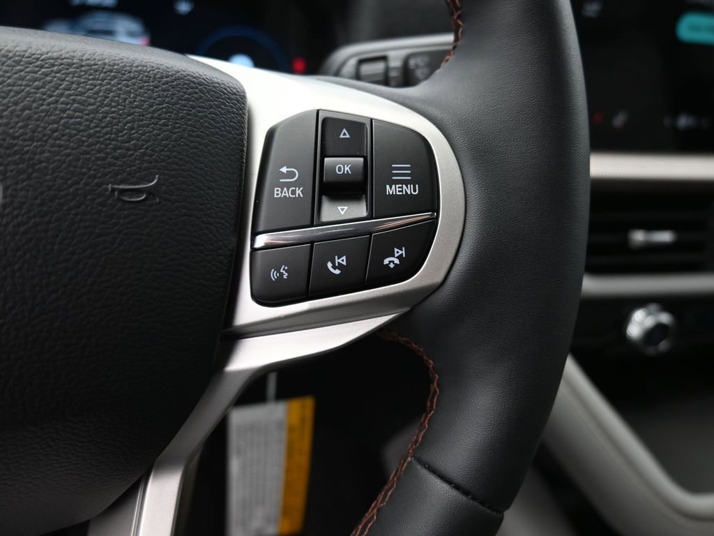 New 2026 Ford Explorer Active w/ Active Comfort Package image 29