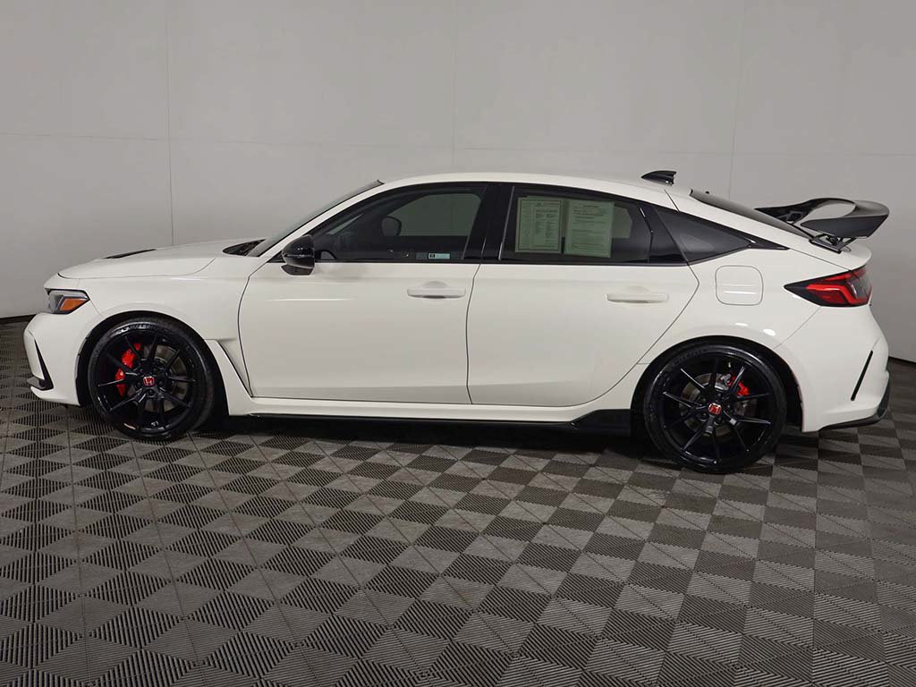 Certified 2026 Honda Civic Type R image 17