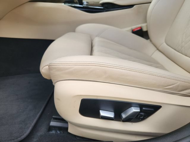 Used 2022 BMW 530i xDrive AWD/4WD image 24