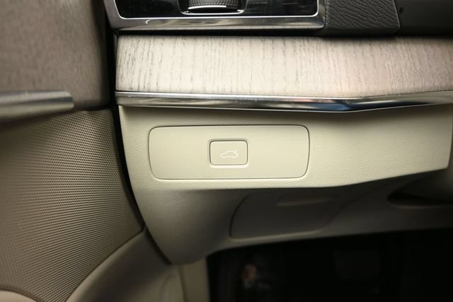 Used 2023 Volvo XC90 B6 Plus w/ Protection Package Premier AWD/4WD image 28