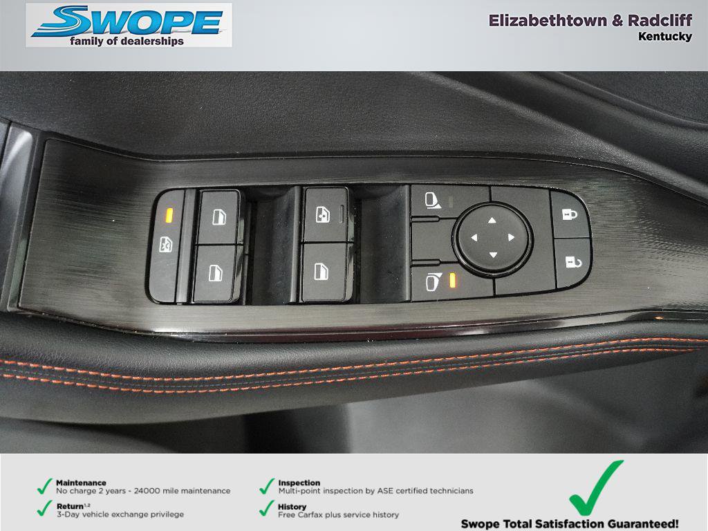 Used 2025 Nissan Rogue SV AWD/4WD image 15