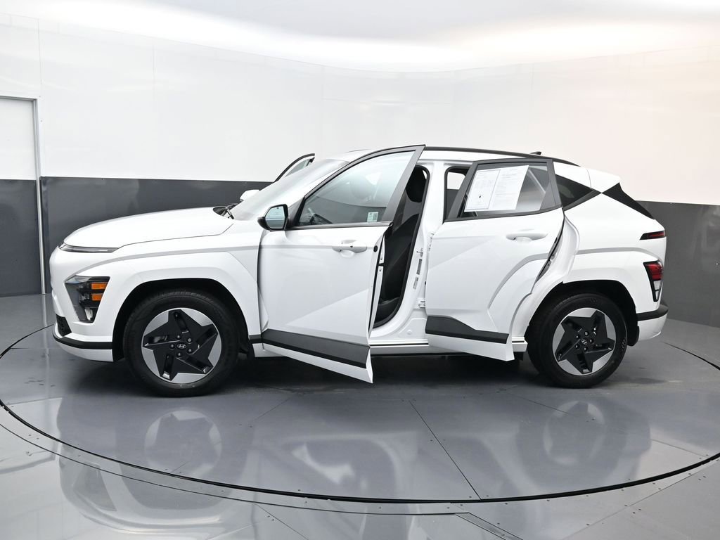 Certified 2024 Hyundai Kona SEL image 24