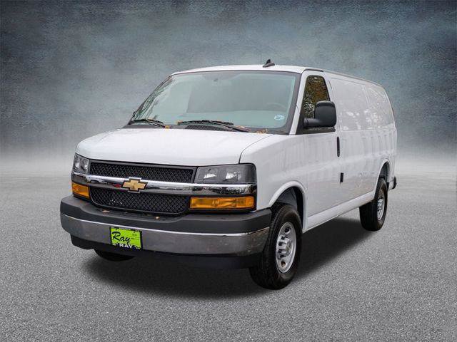 New 2025 Chevrolet Express 3500 w/ Driver Convenience Package image 8