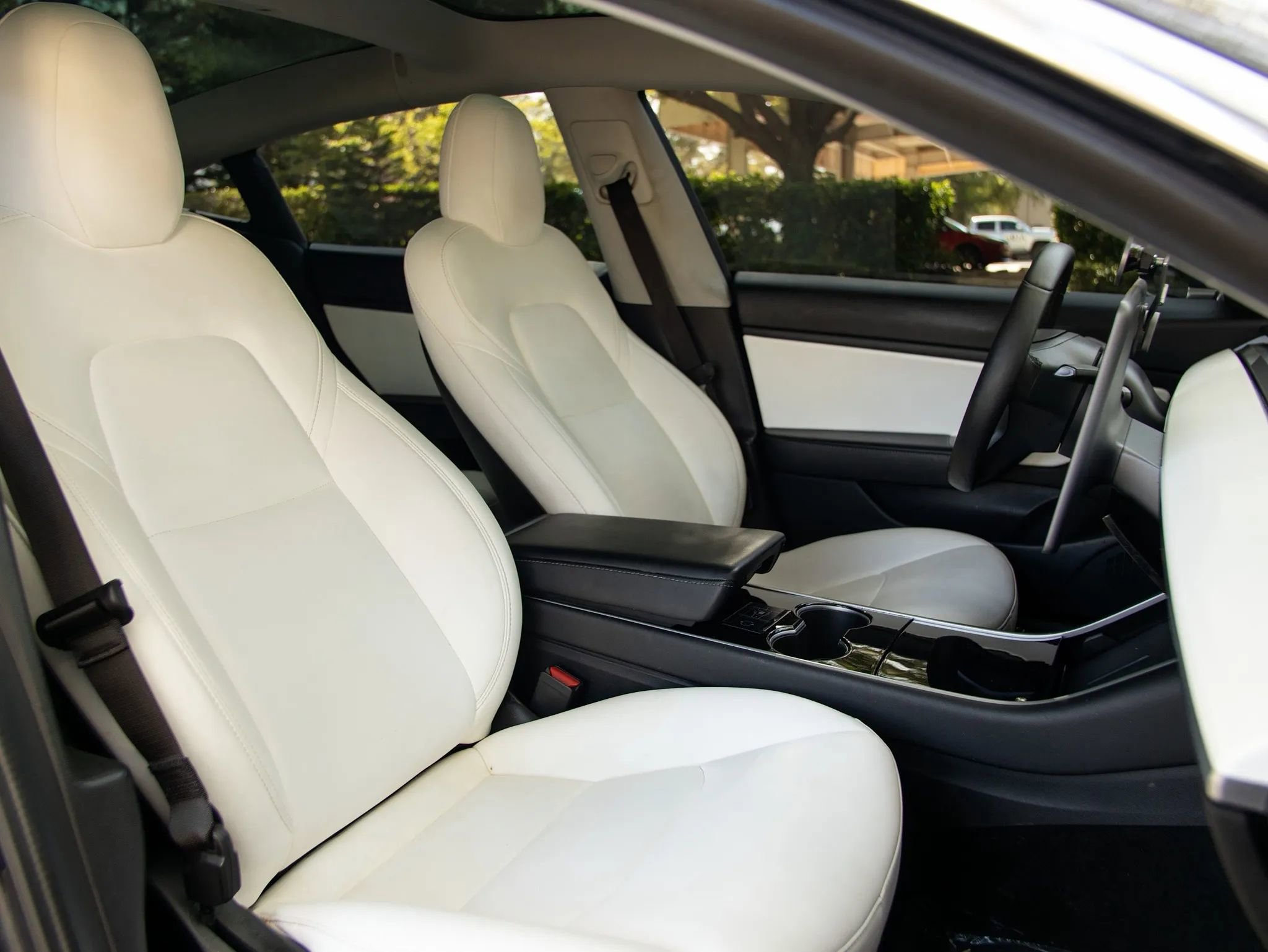 Used 2020 Tesla Model 3 Standard Range RWD image 20