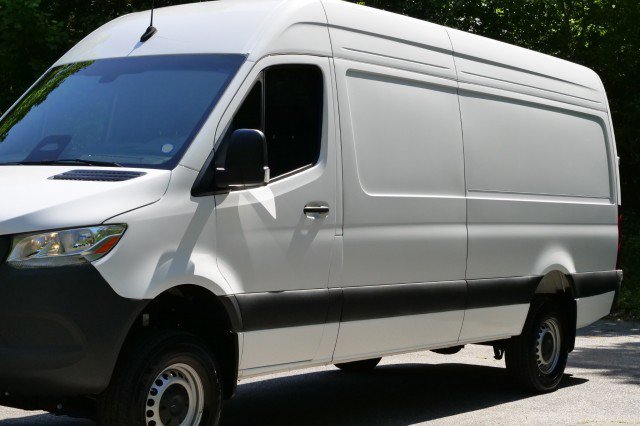 Used 2025 Mercedes-Benz Sprinter 2500 image 35