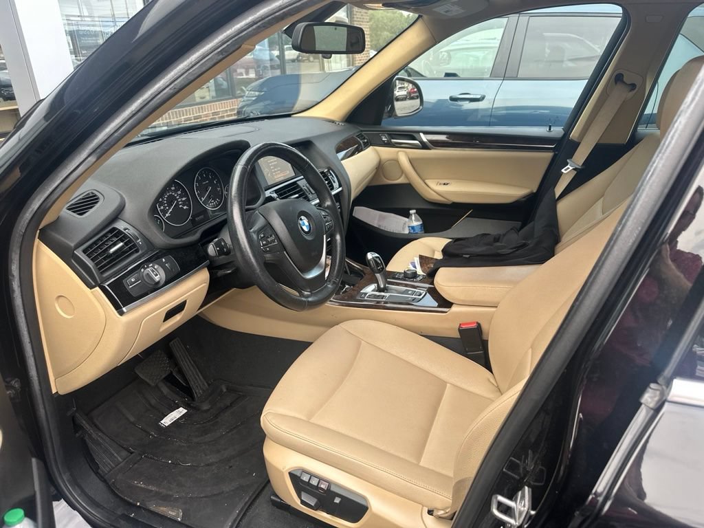 Used 2017 BMW X3 sDrive28i RWD image 10