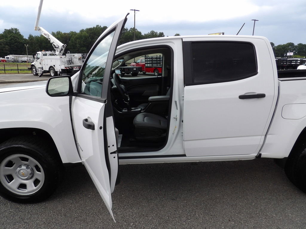 Used 2022 Chevrolet Colorado W/T w/ WT Convenience Package RWD image 13
