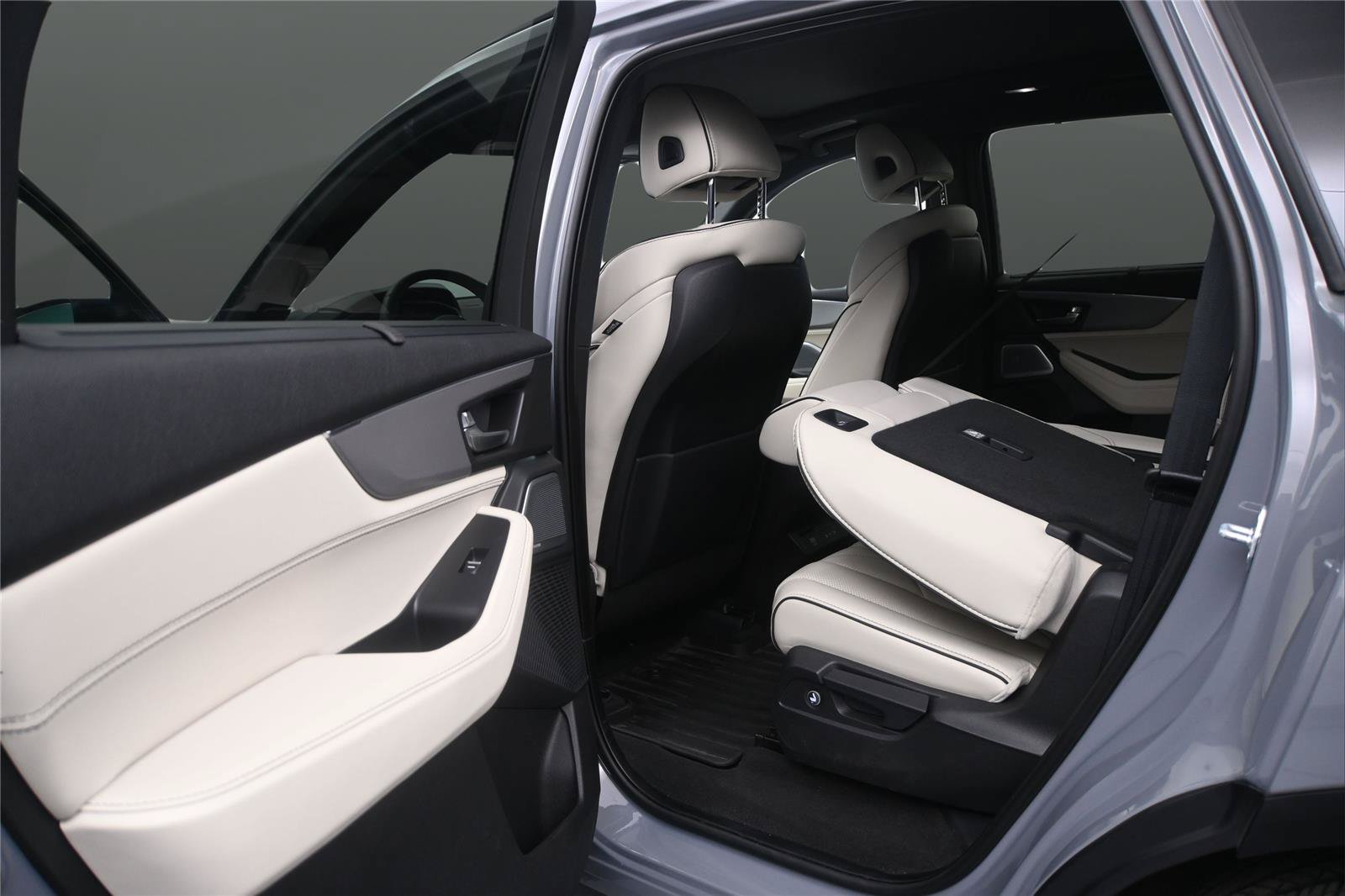 Certified 2025 Acura MDX A-Spec AWD/4WD image 17