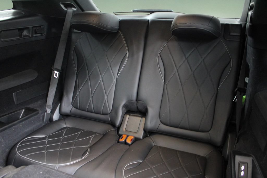 Used 2023 Mercedes-Benz EQS 580 4MATIC SUV w/ Exclusive Trim Package image 30