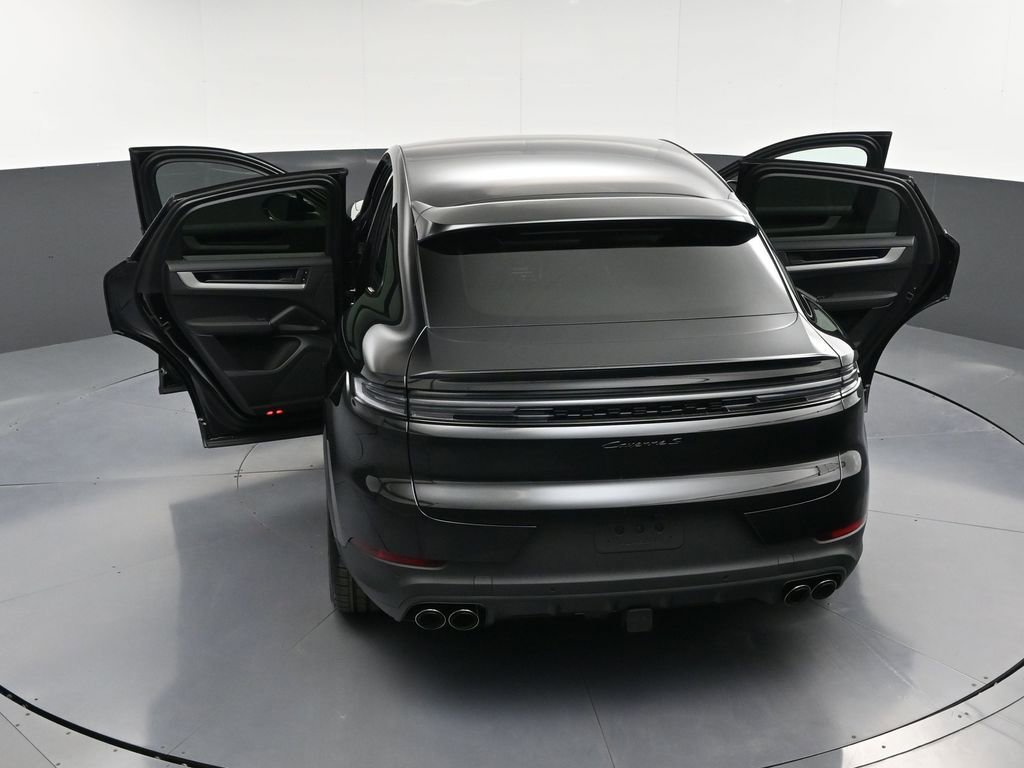 New 2026 Porsche Cayenne S image 36
