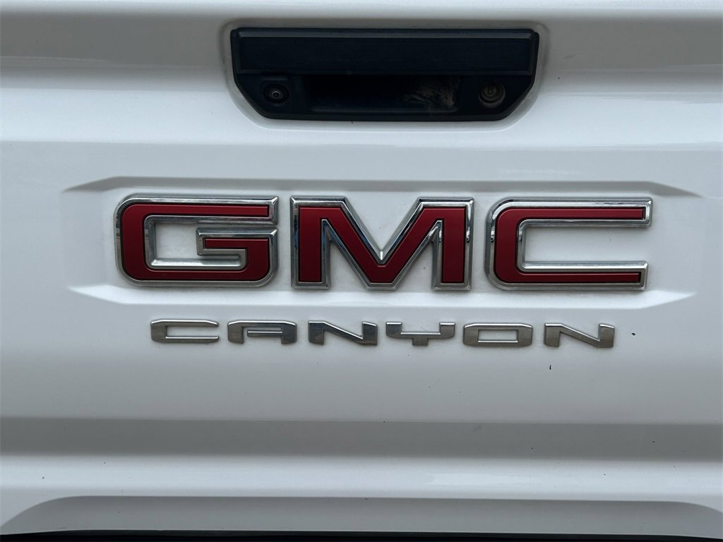 Used 2024 GMC Canyon Elevation w/ Convenience Package image 10