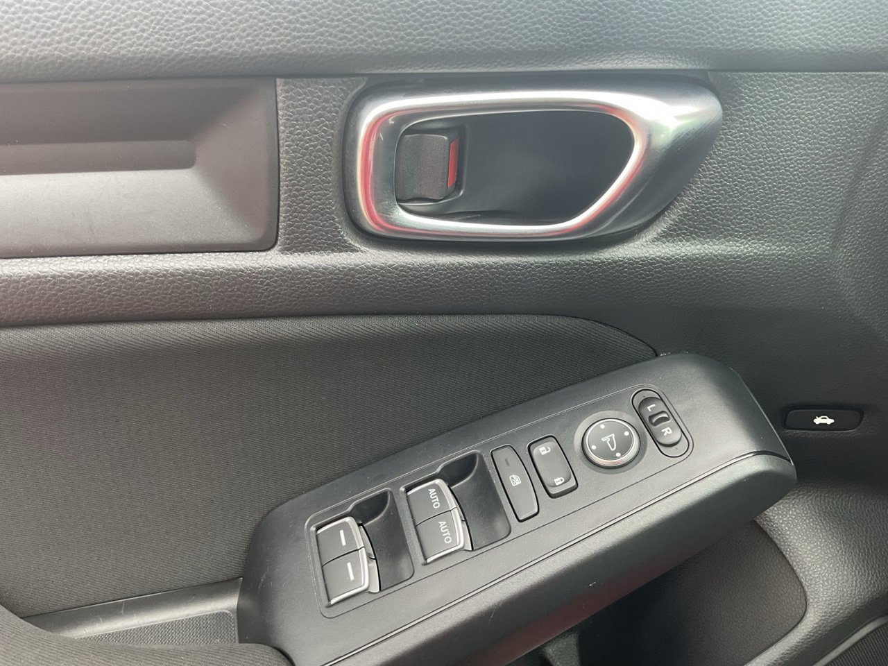 Used 2025 Honda Civic Sport image 20