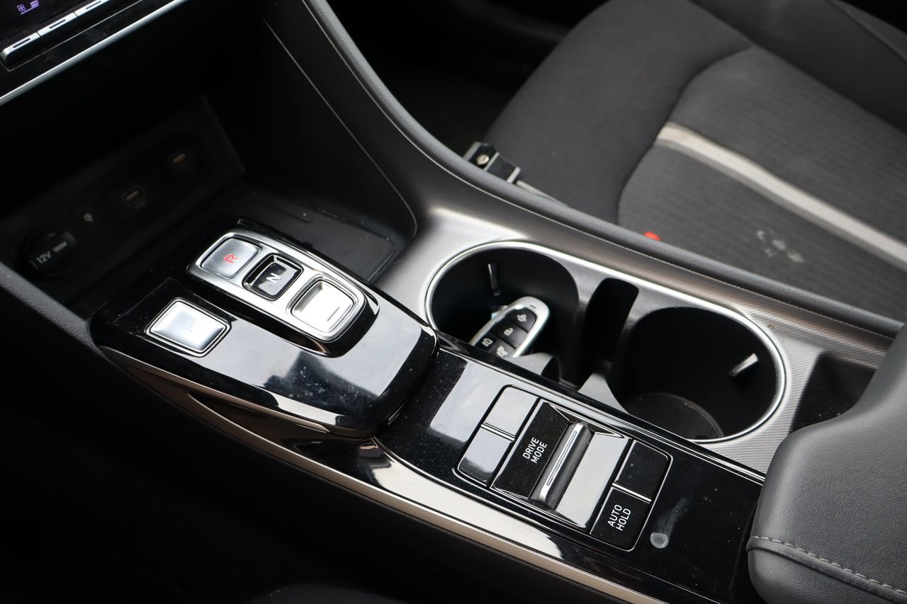 Used 2023 Hyundai Sonata SEL w/ Convenience Package FWD image 25
