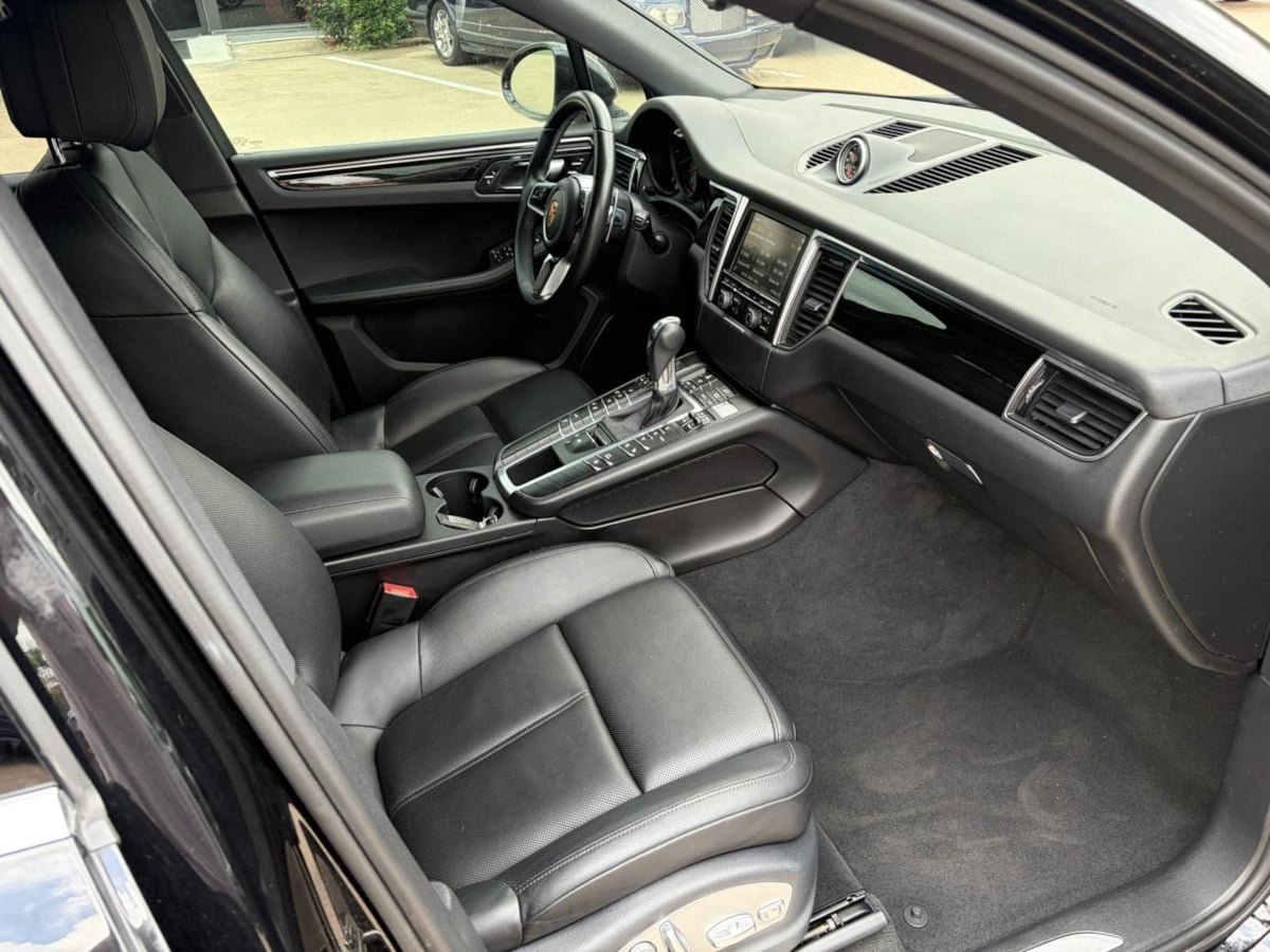 Used 2016 Porsche Macan S image 22