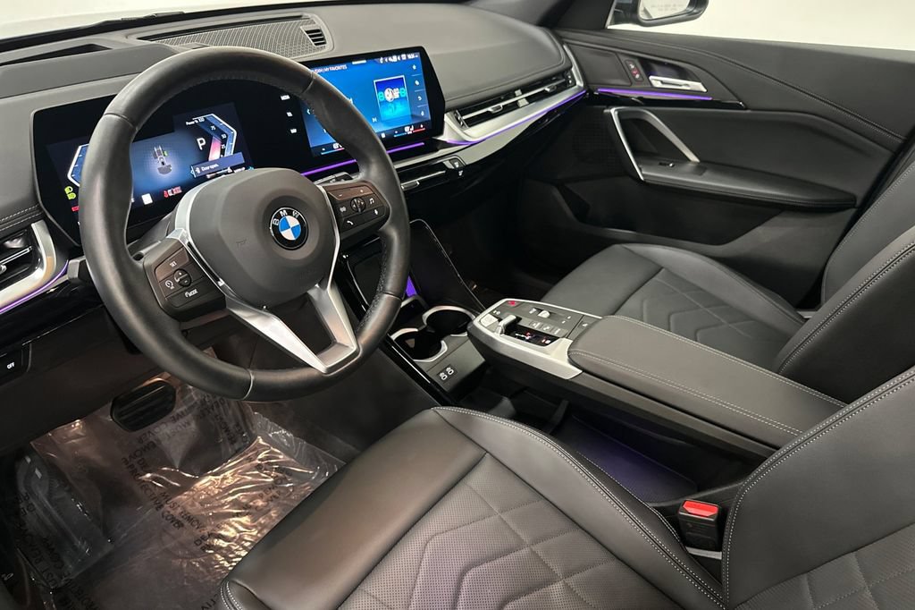 Used 2025 BMW X1 xDrive28i w/ Technology Package AWD/4WD image 10