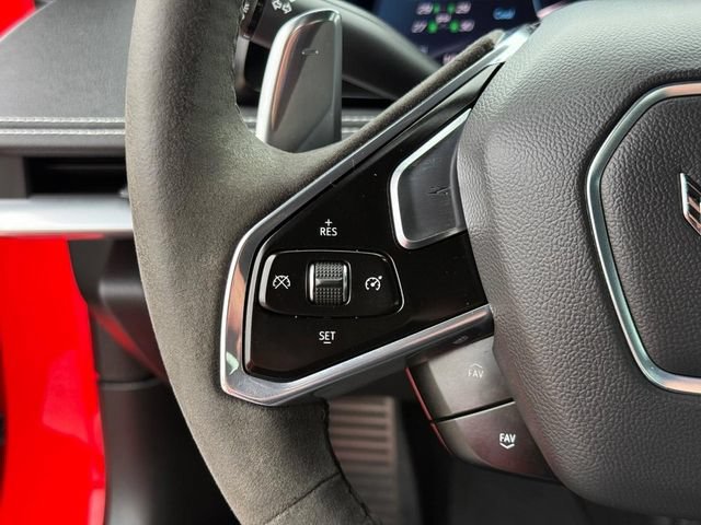 Used 2022 Chevrolet Corvette Stingray Preferred Conv w/ Z51 Performance Package RWD image 32