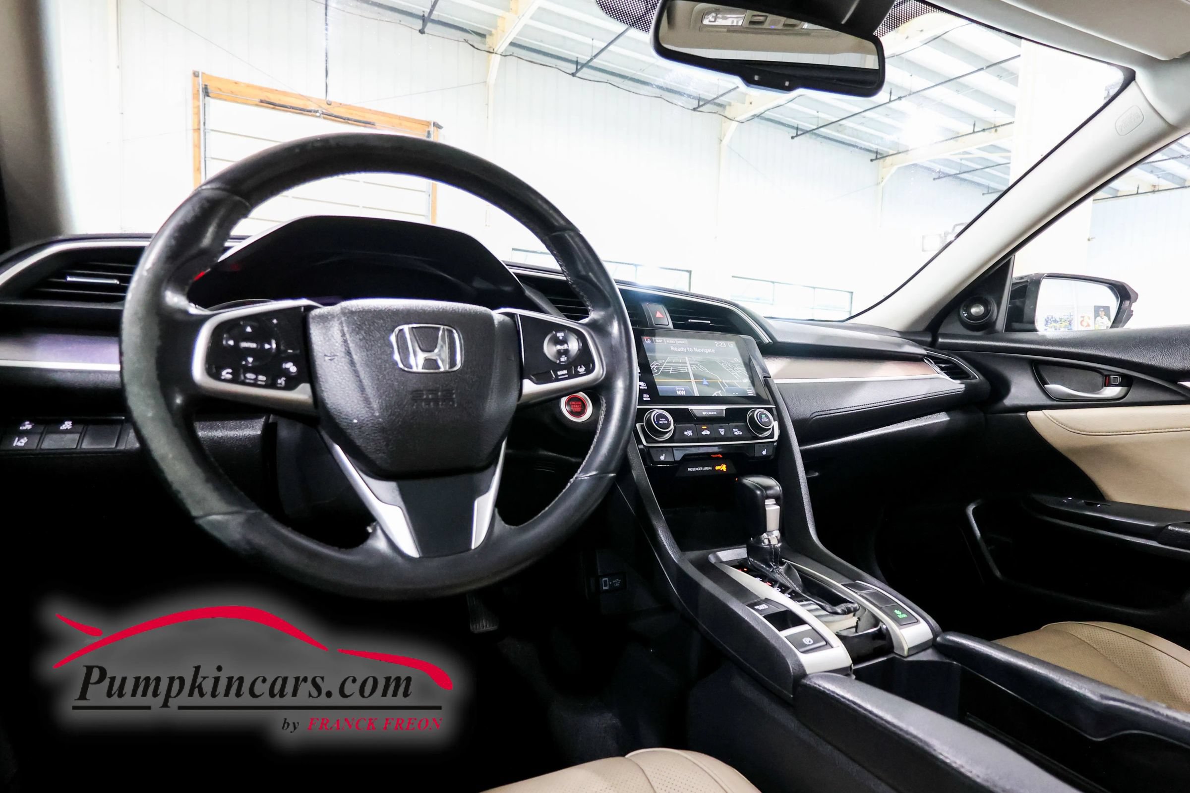 Used 2017 Honda Civic Touring image 33