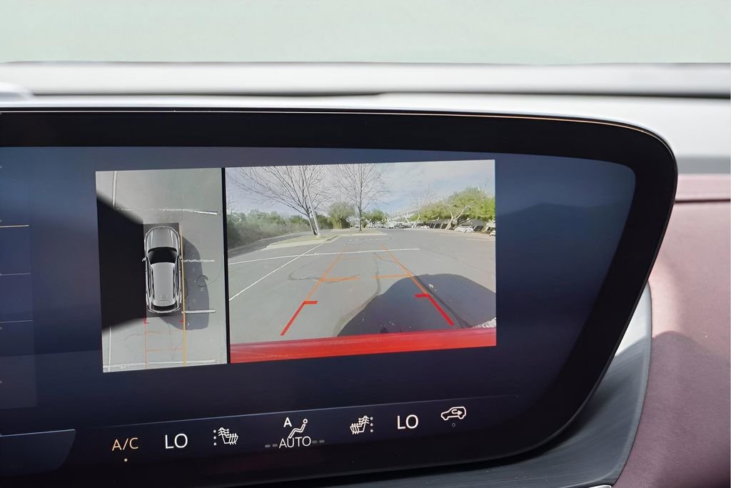 New 2026 Buick Envision Sport Touring AWD/4WD image 12