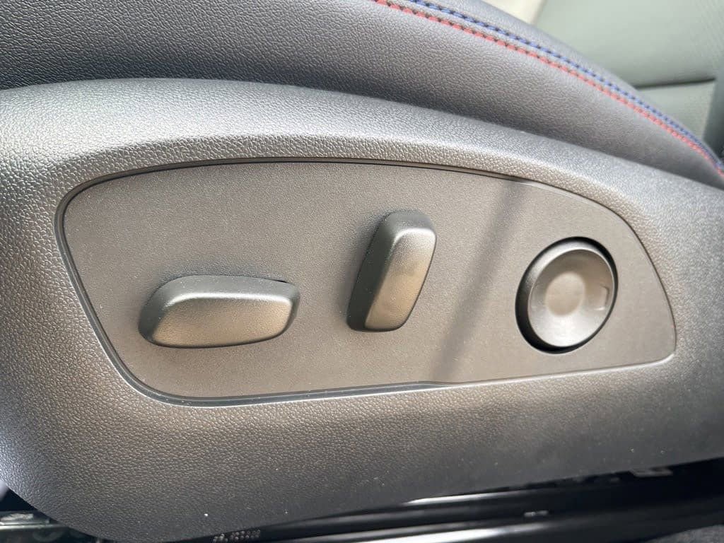 New 2026 Chevrolet Equinox EV RS image 12