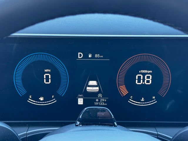 Used 2025 Hyundai Santa Fe SEL image 31