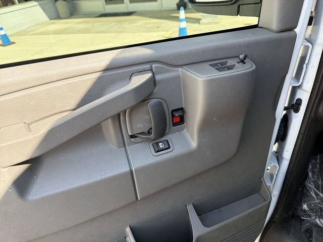 Used 2025 GMC Savana 2500 w/ Driver Convenience Package RWD image 14