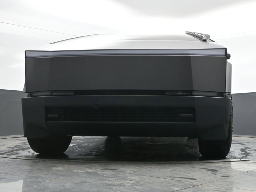 Used 2025 Tesla Cybertruck AWD Crew Cab image 42