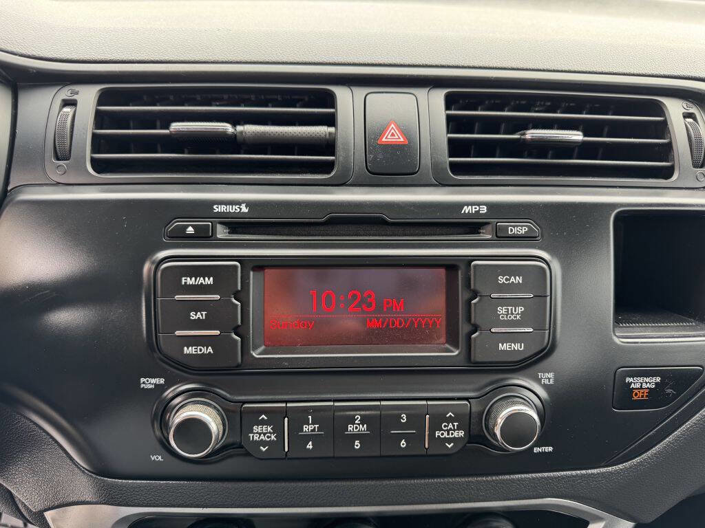 Used 2015 Kia Rio LX image 15
